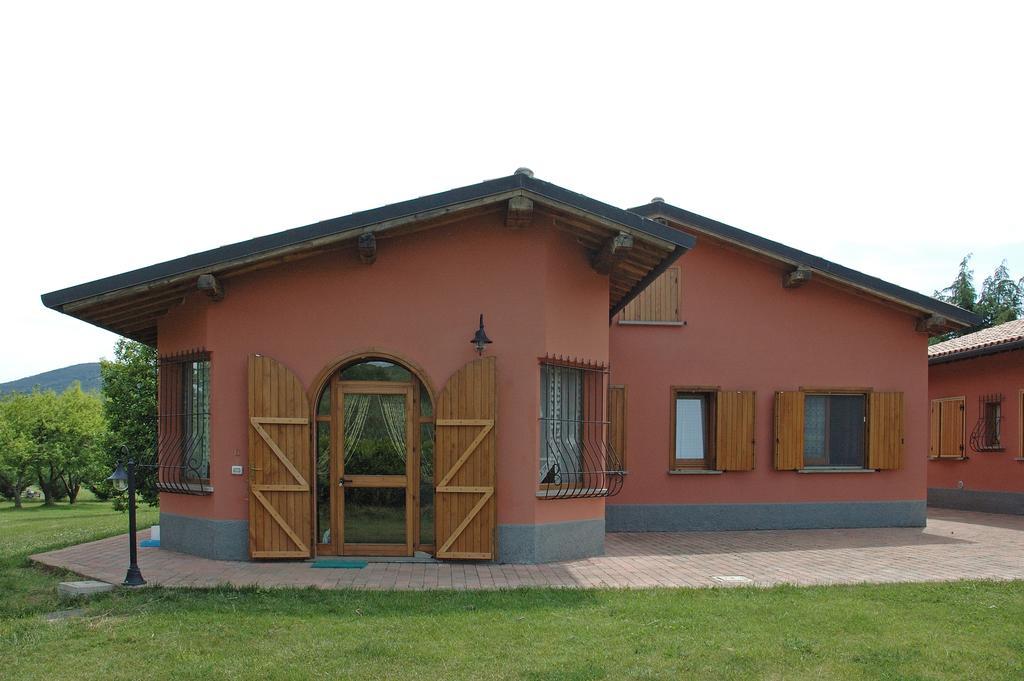 Agriturismo Podere Gozzuto Гаворрано Экстерьер фото