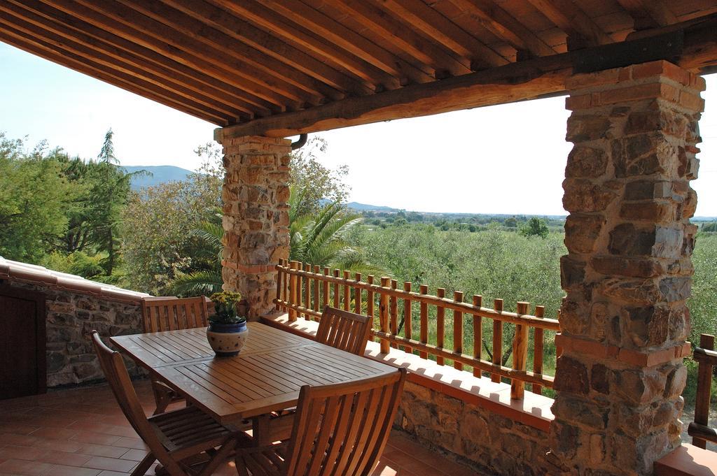 Agriturismo Podere Gozzuto Гаворрано Номер фото